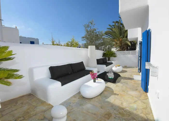 Mykonos Pearl House With Pool In The Heart Of Town