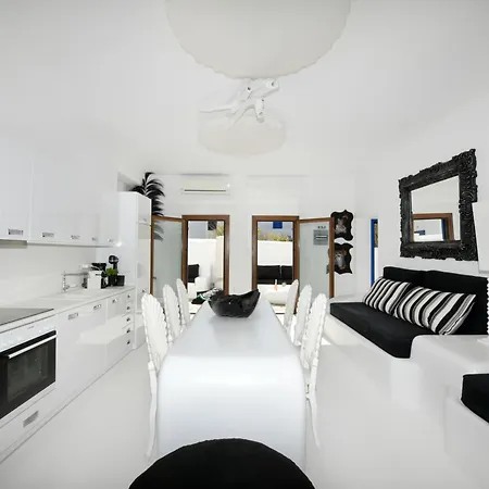 Feriehus Mykonos Pearl House With Pool In The Heart Of Town Mykonos Town