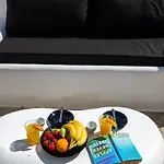 Mykonos Pearl House With Pool In The Heart Of Town Mykonos Town