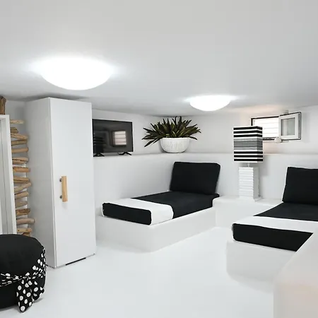 Mykonos Le Grand Townhouse With Pool Holiday home Mykonos Town