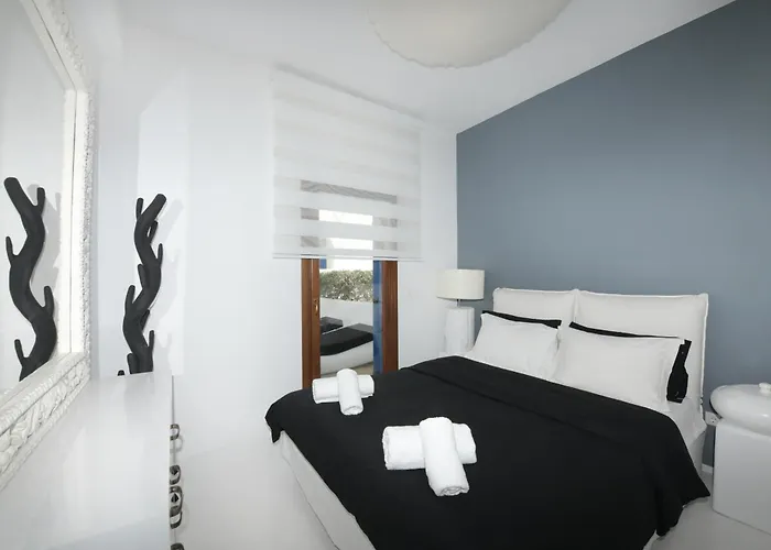 Mykonos Pearl House With Pool In The Heart Of Town *