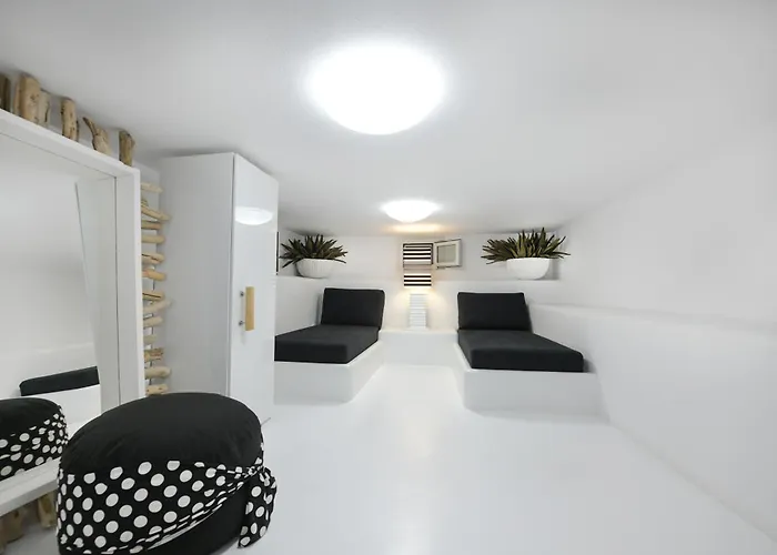 Mykonos Pearl House With Pool In The Heart Of Town Tatil Evi